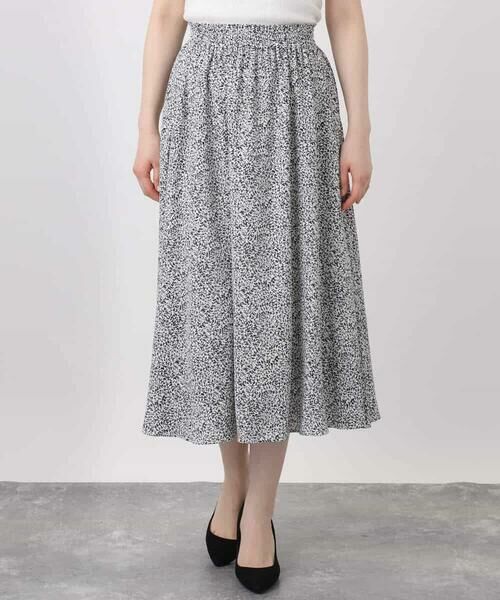 OFUON / オフオン ロング・マキシ丈スカート | モノトーンリーフ柄フレアースカート/洗える | 詳細14