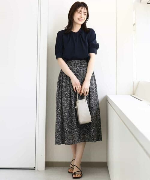 OFUON / オフオン ロング・マキシ丈スカート | モノトーンリーフ柄フレアースカート/洗える | 詳細2