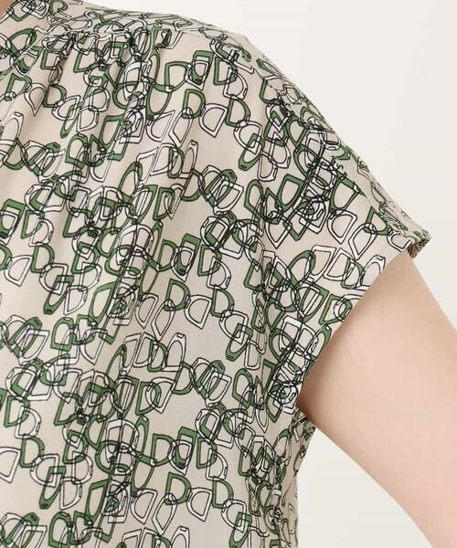 OFUON / オフオン シャツ・ブラウス | チェーンプリントブラウス/洗える | 詳細13