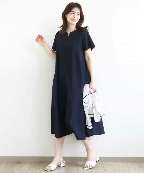 OFUON / オフオン ロング・マキシ丈ワンピース | キーネックデザインワンピース/洗える | 詳細13