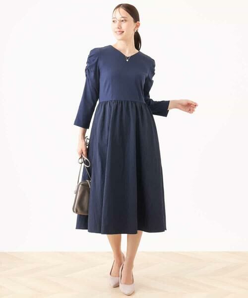 OFUON / オフオン ロング・マキシ丈ワンピース | ギャザースリーブドッキングワンピース/洗える/WEB限定サイズあり | 詳細1