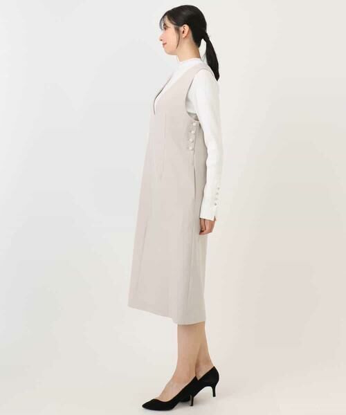 OFUON / オフオン ロング・マキシ丈ワンピース | サイドパール調釦デザインVネックジャンパースカート/洗える/WEB限定サイズあり | 詳細15