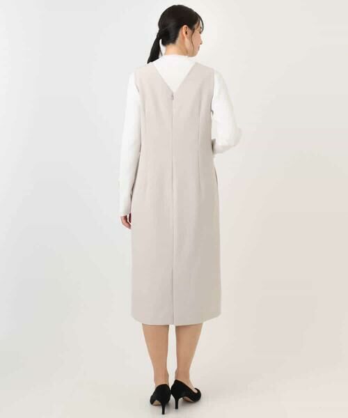 OFUON / オフオン ロング・マキシ丈ワンピース | サイドパール調釦デザインVネックジャンパースカート/洗える/WEB限定サイズあり | 詳細16