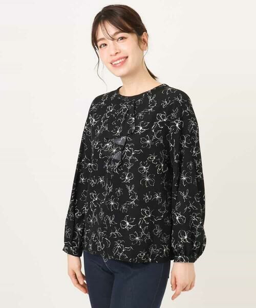 OFUON / オフオン シャツ・ブラウス | ラインフラワーボウタイ風ブラウス/洗える | 詳細23