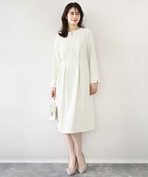 OFUON / オフオン ロング・マキシ丈ワンピース | ウエストタックワンピース/洗える/WEB限定サイズあり(アイボリー)