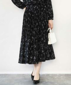 OFUON / オフオン ロング・マキシ丈スカート | ラインフラワープリーツスカート/洗える/WEB限定サイズあり