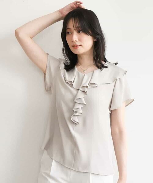 OFUON / オフオン シャツ・ブラウス | フロントフリルVネックブラウス/UVカット/接触冷感/速乾性/洗濯機で洗える/WEB限定サイズあり | 詳細1