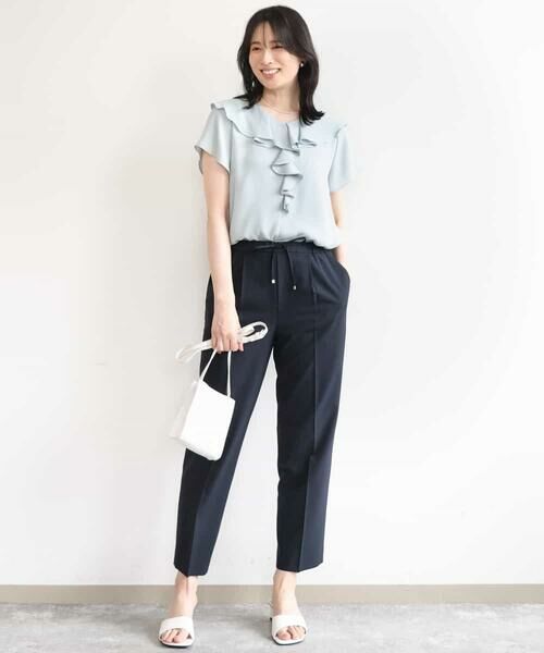 OFUON / オフオン シャツ・ブラウス | フロントフリルVネックブラウス/UVカット/接触冷感/速乾性/洗濯機で洗える/WEB限定サイズあり | 詳細10