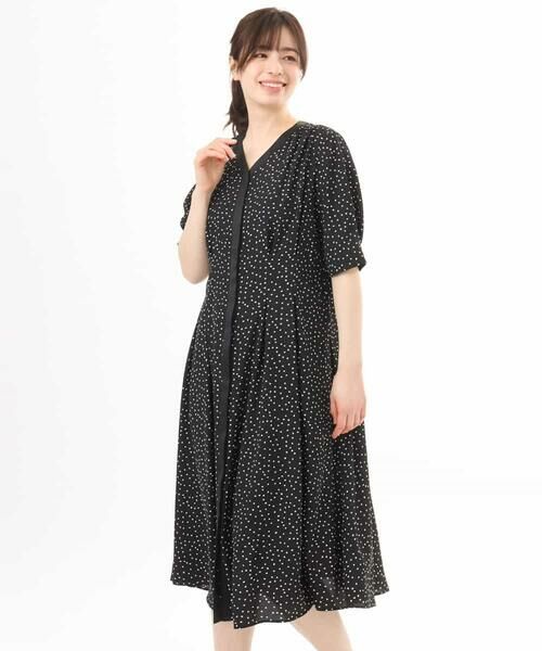 OFUON / オフオン ロング・マキシ丈ワンピース | ドット柄ウエストタックワンピース/洗濯機で洗える/WEB限定サイズあり | 詳細21