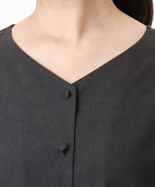 OFUON / オフオン シャツ・ブラウス | パフスリーブVネックブラウス/UVカット/洗濯機で洗える/WEB限定サイズあり/セットアップ対応可 | 詳細16