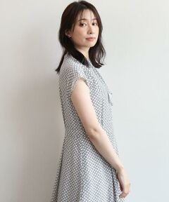 OFUON / オフオン ロング・マキシ丈ワンピース | 幾何柄ボウタイ風フレアワンピース/UVカット/洗濯機で洗える/WEB限定サイズあり