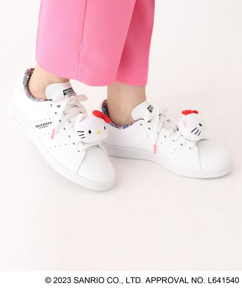 adidas】 adidas × HELLO KITTY AND FRIENDS STAN SMITH （スニーカー