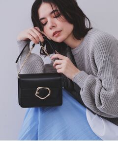 OPAQUE.CLIP / オペーク ドット クリップ ショルダーバッグ | 【ミラー付き】デザインバックルミニショルダーバッグ