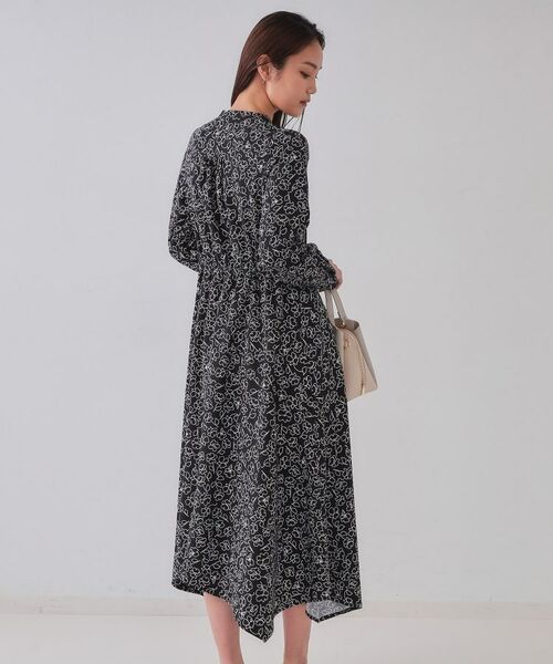 OPAQUE.CLIP / オペーク ドット クリップ ミニ丈・ひざ丈ワンピース | フラワープリントワンピース【洗濯機洗い可】 | 詳細1