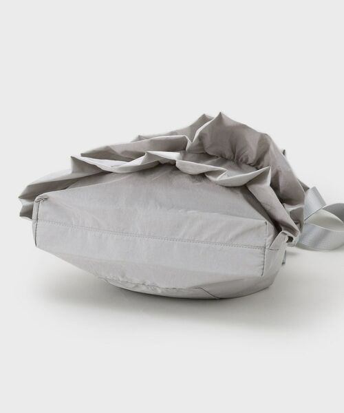 OPAQUE.CLIP / オペーク ドット クリップ ショルダーバッグ | 【長さ調整可能】ドロストリボンフリルティアードショルダーバッグ | 詳細15