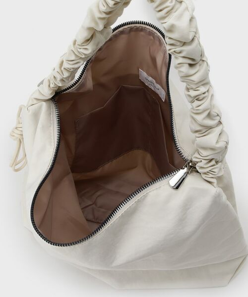 OPAQUE.CLIP / オペーク ドット クリップ ショルダーバッグ | 【2WAY／A4サイズ対応】ドロストギャザーフリルハンドルワンショルダーバッグ | 詳細18