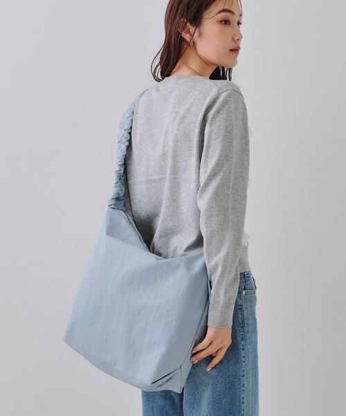 OPAQUE.CLIP / オペーク ドット クリップ ショルダーバッグ | 【2WAY／A4サイズ対応】ドロストギャザーフリルハンドルワンショルダーバッグ | 詳細6