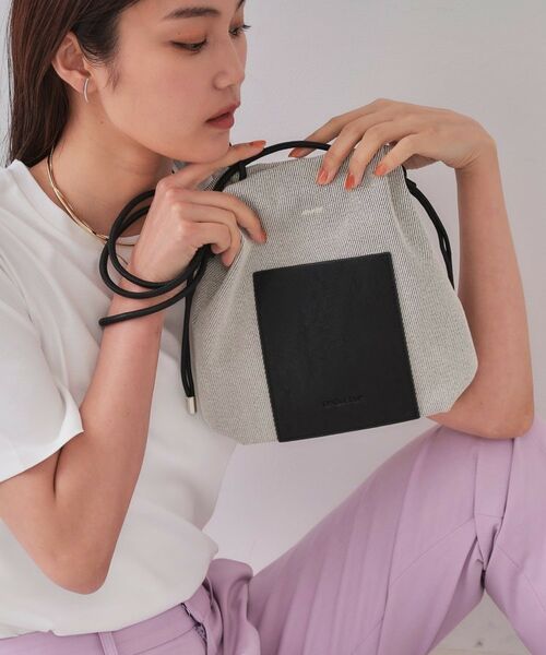 Khaite ロリ トッフ シッフ ショルタ ハック H2045803 121 Khaite ロリ トッフ シッフ ショルタ ハック H2045803 121