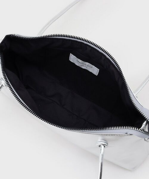 OPAQUE.CLIP / オペーク ドット クリップ ショルダーバッグ | オイル調合皮ワイドデザインバッグ | 詳細12