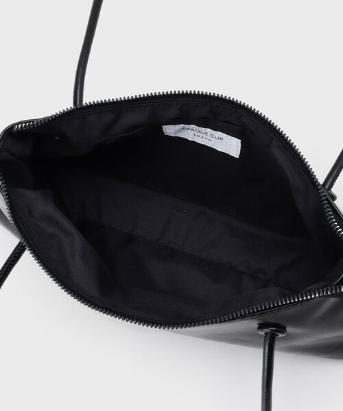 OPAQUE.CLIP / オペーク ドット クリップ ショルダーバッグ | オイル調合皮ワイドデザインバッグ | 詳細13