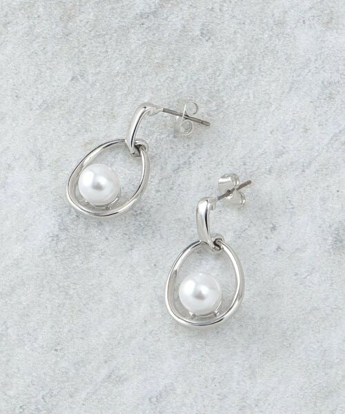 OPAQUE. CLIP/オペーク ドット クリップ メタルオーバル×フェイクパールピアス シルバー(006) 00 OPAQUE. CLIP/オペーク ドット クリップ メタルオーバル×フェイクパールピアス シルバー(006) 00