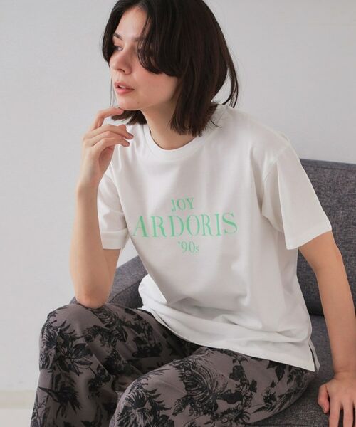 OPAQUE. CLIP/オペーク ドット クリップ フロッキーロゴTシャツ【洗濯機洗い可】 ホワイト(001) 40(L) OPAQUE. CLIP/オペーク ドット クリップ フロッキーロゴTシャツ【洗濯機洗い可】 ホワイト(001) 40(L)
