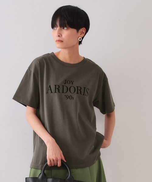 OPAQUE. CLIP/オペーク ドット クリップ フロッキーロゴTシャツ【洗濯機洗い可】 チャコールグレー(014) 40(L) OPAQUE. CLIP/オペーク ドット クリップ フロッキーロゴTシャツ【洗濯機洗い可】 チャコールグレー(014) 40(L)