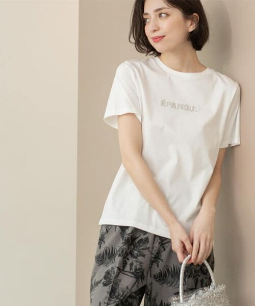 OPAQUE. CLIP/オペーク ドット クリップ 刺繍&スパンコールロゴTシャツ【洗濯機洗い可】 ホワイト(101) 38(M) OPAQUE. CLIP/オペーク ドット クリップ 刺繍&スパンコールロゴTシャツ【洗濯機洗い可】 ホワイト(101) 38(M)