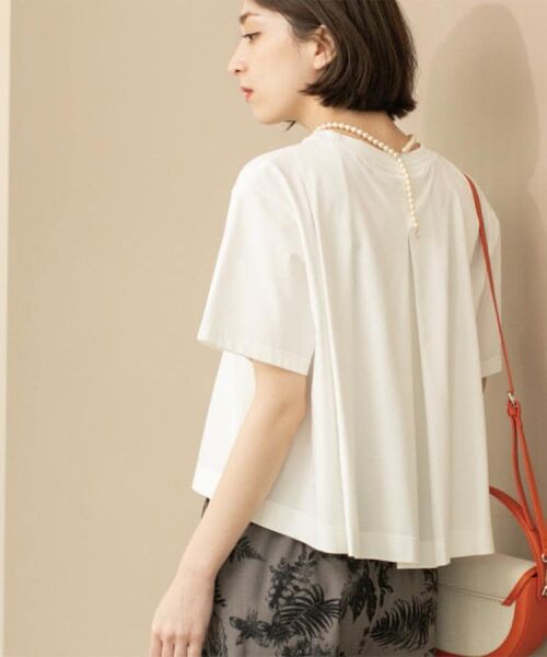 OPAQUE. CLIP/オペーク ドット クリップ バックフレアショートTシャツ【洗濯機洗い可】 ホワイト(001) 38(M) OPAQUE. CLIP/オペーク ドット クリップ バックフレアショートTシャツ【洗濯機洗い可】 ホワイト(001) 38(M)