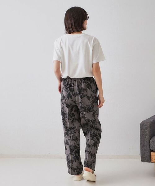 OPAQUE.CLIP / オペーク ドット クリップ パンツ | ボタニカルプリントイージーパンツ【洗濯機洗い可】 | 詳細3