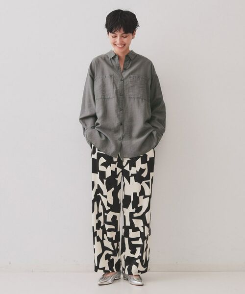 OPAQUE.CLIP / オペーク ドット クリップ シャツ・ブラウス | 《andGIRL掲載》麻混シアーダブルポケットシャツ【洗濯機洗い可】 | 詳細3