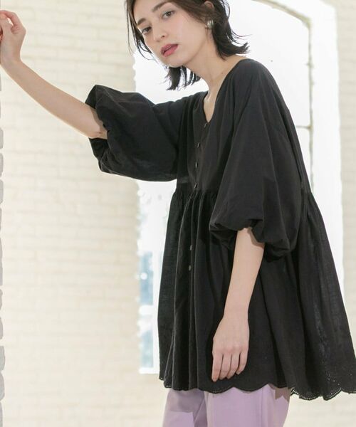 OPAQUE. CLIP/オペーク ドット クリップ バルーン袖スカラップ刺繍レースチュニック ブラック(019) 00(M) OPAQUE. CLIP/オペーク ドット クリップ バルーン袖スカラップ刺繍レースチュニック ブラック(019) 00(M)