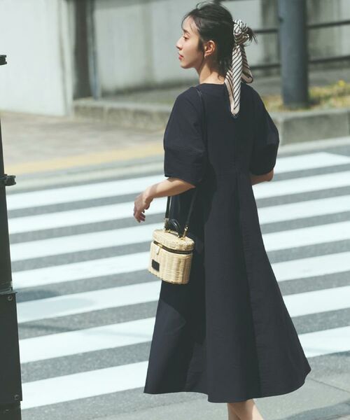 OPAQUE.CLIP / オペーク ドット クリップ ロング・マキシ丈ワンピース | サッカーストライプワンピース【吸水速乾/イージーアイロン/洗濯機洗い可】 | 詳細2