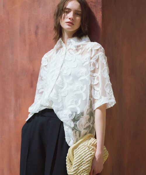 OPAQUE.CLIP / オペーク ドット クリップ シャツ・ブラウス | 3Dフラワーレースシャツ【洗える】 | 詳細1