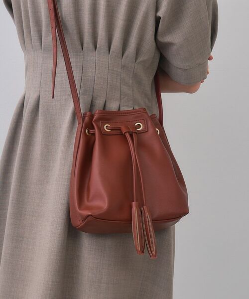 OPAQUE.CLIP / オペーク ドット クリップ ショルダーバッグ | タッセル巾着デザインミニショルダーバッグ | 詳細3