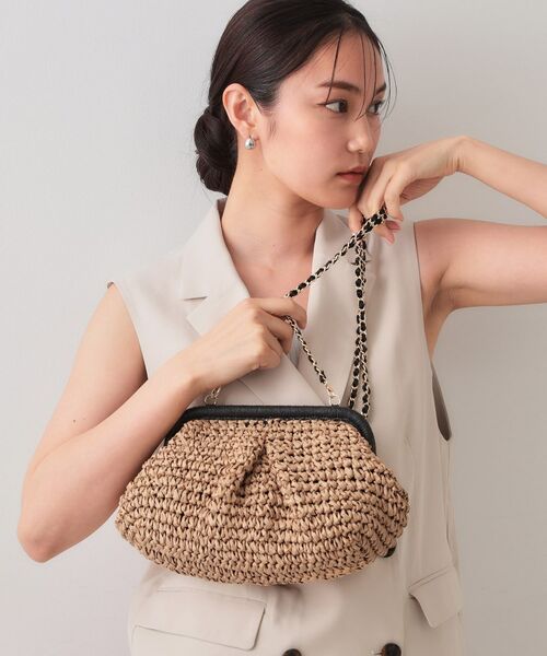 OPAQUE.CLIP / オペーク ドット クリップ ショルダーバッグ | 【3WAY】フラワークリップ付きがま口ペーパーショルダーバッグ | 詳細1