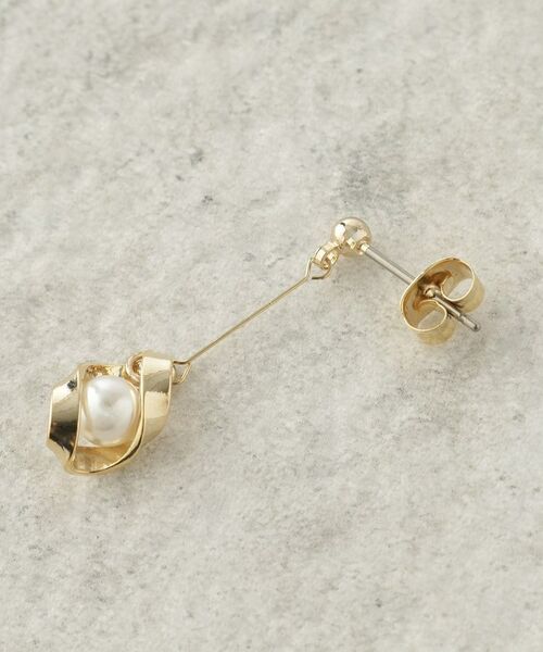 OPAQUE.CLIP / オペーク ドット クリップ ピアス・イヤリング | 揺れるフェイクパール×メタルピアス | 詳細3