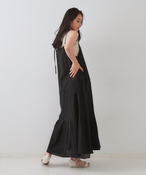 OPAQUE.CLIP / オペーク ドット クリップ ロング・マキシ丈ワンピース | インドコットンアイレット刺繍キャミワンピース【洗える】 | 詳細3