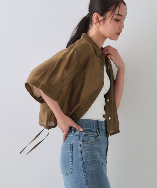 OPAQUE. CLIP/オペーク ドット クリップ 裾ドロストシアーショートシャツ【洗濯機洗い可】 ブラウン(043) 42(LL) OPAQUE. CLIP/オペーク ドット クリップ 裾ドロストシアーショートシャツ【洗濯機洗い可】 ブラウン(043) 42(LL)