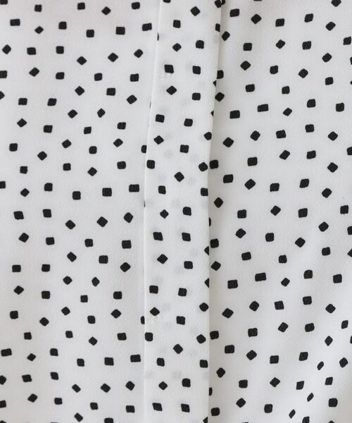 OPAQUE.CLIP / オペーク ドット クリップ シャツ・ブラウス | 幾何柄アソート タックドルマンスリーブブラウス【洗濯機洗い可】 | 詳細4