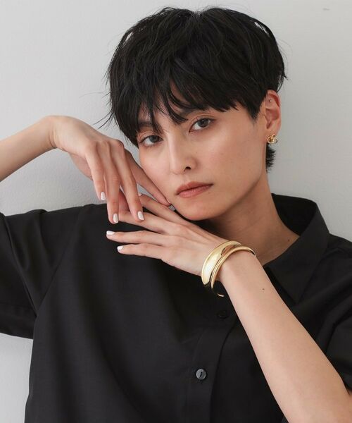 OPAQUE.CLIP / オペーク ドット クリップ ブレスレット・バングル | ワイドカーブメタルバングル | 詳細5