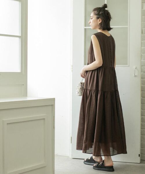 OPAQUE.CLIP / オペーク ドット クリップ ロング・マキシ丈ワンピース | 麻混シアーギャザーティアードワンピース【洗濯機洗い可】 | 詳細13