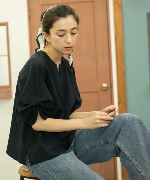 OPAQUE.CLIP / オペーク ドット クリップ シャツ・ブラウス | リネンライクキーネックタックスリーブブラウス【洗濯機洗い可/吸水速乾/接触冷感】 | 詳細7