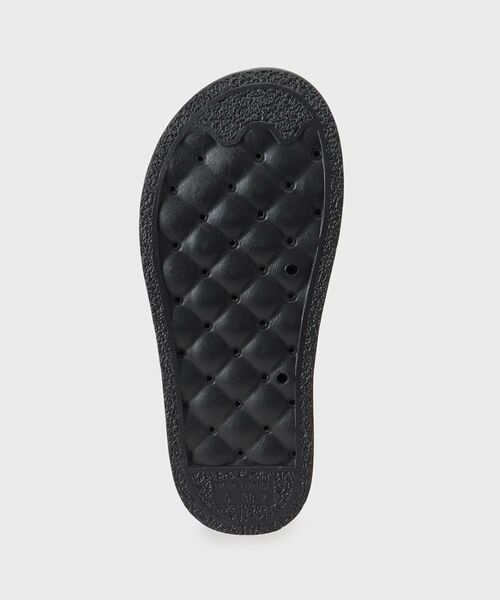 OPAQUE.CLIP / オペーク ドット クリップ サンダル | 【軽量】ゴールドバックルフットベッドサンダル | 詳細6