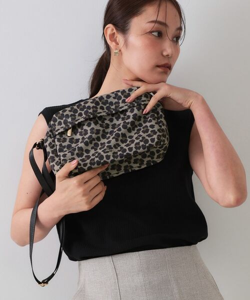 OPAQUE. CLIP/オペーク ドット クリップ 【軽量/撥水加工/多ポケット】ツイルピジョンミニショルダーバッグ ベージュ(152) 00