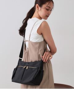 OPAQUE.CLIP / オペーク ドット クリップ ショルダーバッグ | 【軽量/撥水加工/多ポケット】ツイルミドルサイズムーンショルダーバッグ