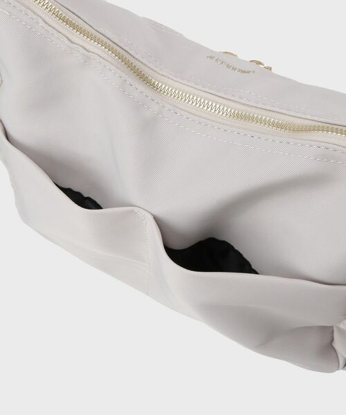 OPAQUE.CLIP / オペーク ドット クリップ ショルダーバッグ | 【軽量/撥水加工/多ポケット】ツイルミドルサイズムーンショルダーバッグ | 詳細21