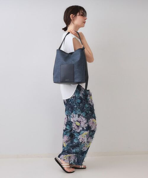 【新品未使用】♦️ワンショルダー オールオーバープリント クロップトップ♦️ 新品未使用】♦️ワンショルダー オールオーバープリント