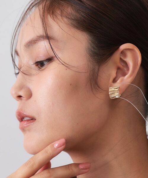 OPAQUE.CLIP / オペーク ドット クリップ ピアス・イヤリング | しわメタルピアス | 詳細5