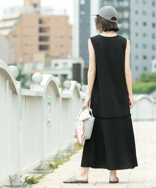 OPAQUE.CLIP / オペーク ドット クリップ ロング・マキシ丈ワンピース | プリーツ切替ノースリーブワンピース【洗濯機洗い可】 | 詳細16